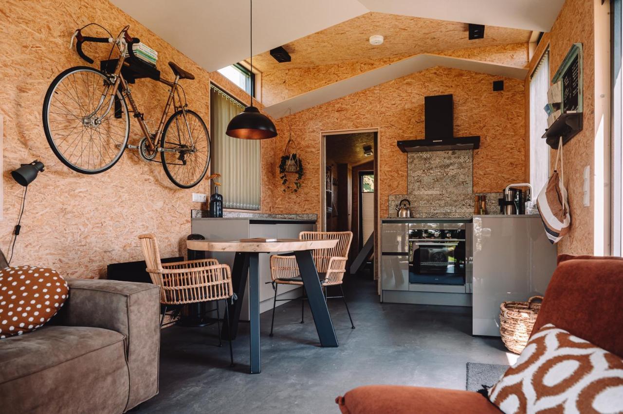 Bij De Genieterij Luxe Tiny Houses Koudum المظهر الخارجي الصورة