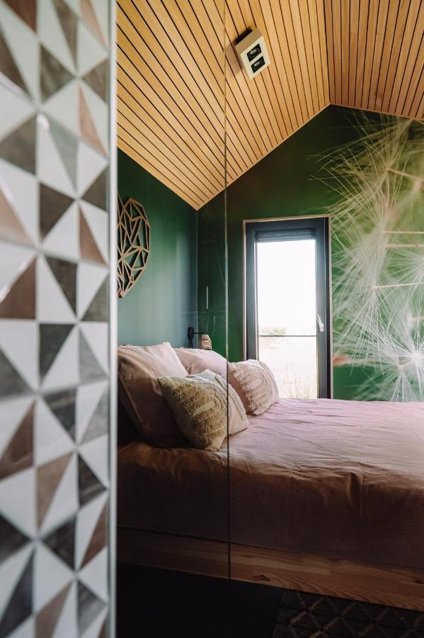 Bij De Genieterij Luxe Tiny Houses Koudum المظهر الخارجي الصورة
