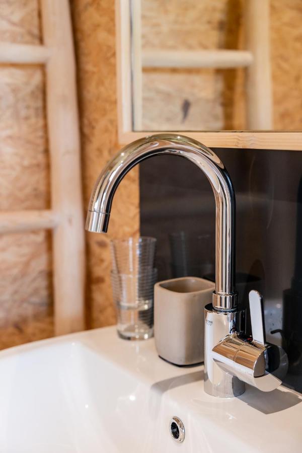 Bij De Genieterij Luxe Tiny Houses Koudum المظهر الخارجي الصورة